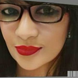 Meet your Posher, Nilsa